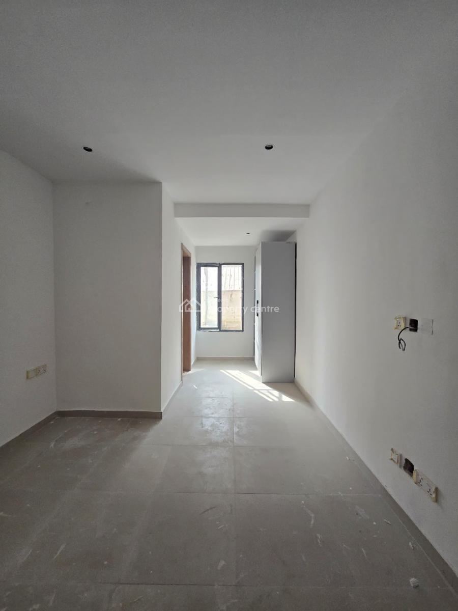 Contemporary 3-bedroom Apartment with Boys Quarters, Lekki Phase 1, Lekki, Lagos, Flat / Apartment for Sale
