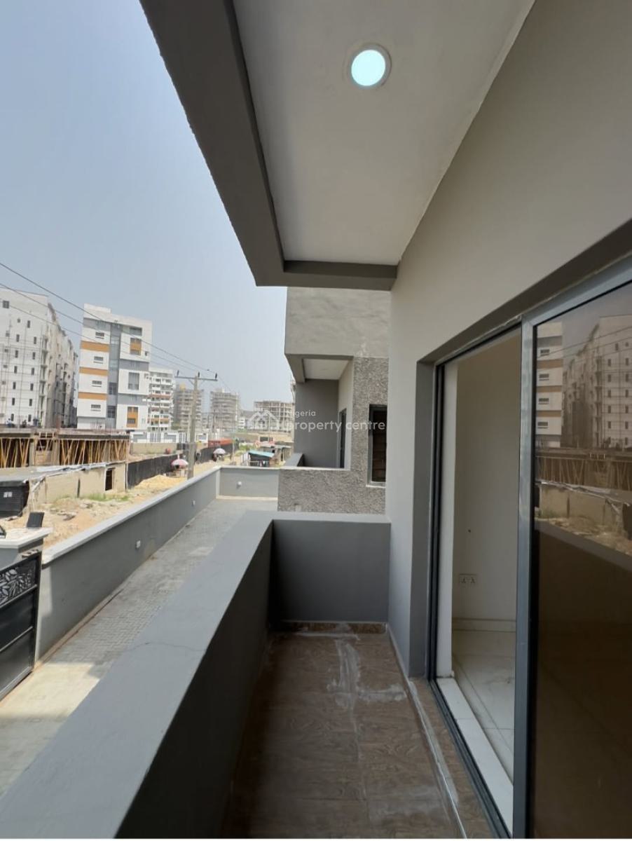 Newly Built Serviced 3 Bedroom Apartment, Lekki Phase 1, Lekki, Lagos, Flat / Apartment for Rent