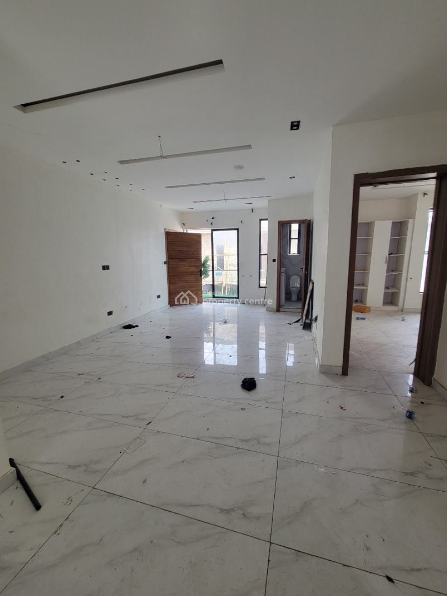 Well Built Serviced 2 Bedroom Apartment, Ologolo, Lekki, Lagos, Flat / Apartment for Rent
