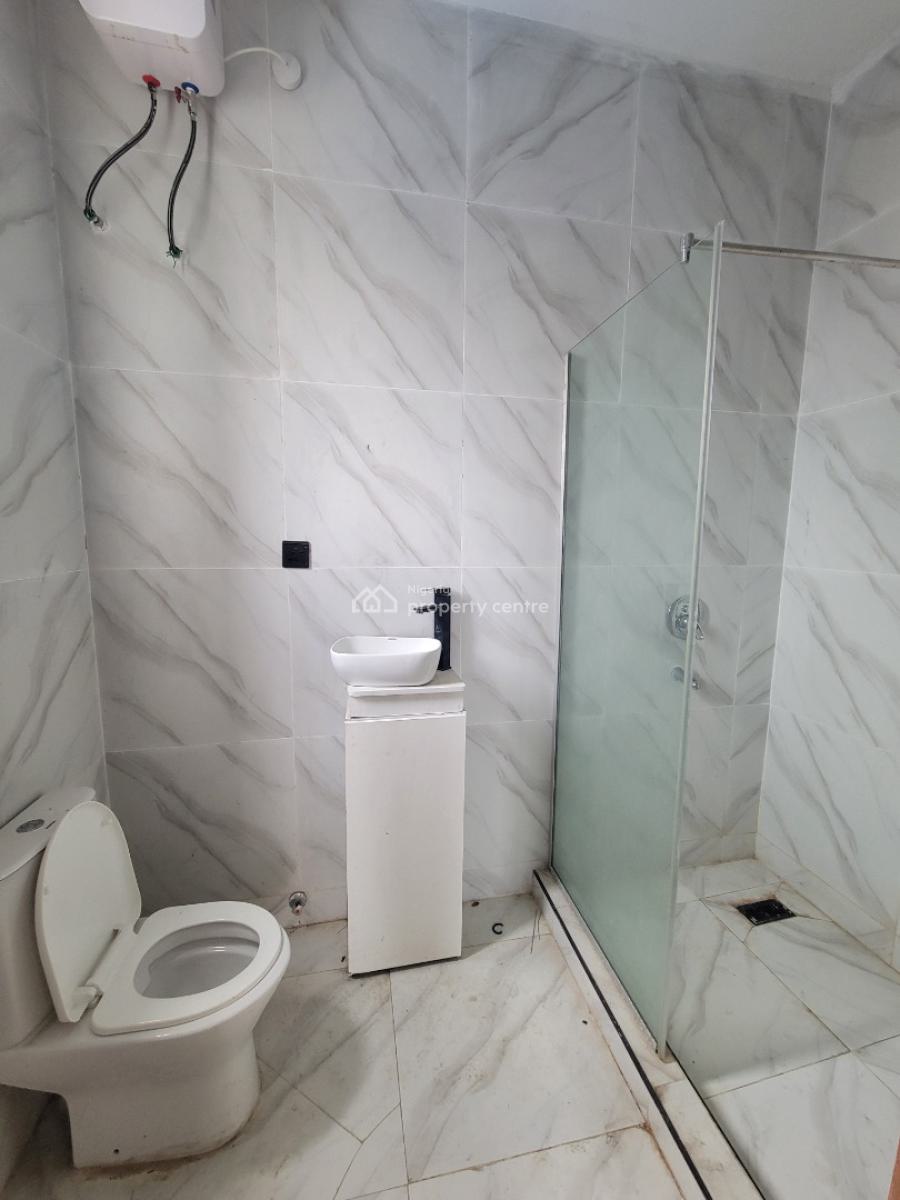Well Built Serviced 2 Bedroom Apartment, Ologolo, Lekki, Lagos, Flat / Apartment for Rent