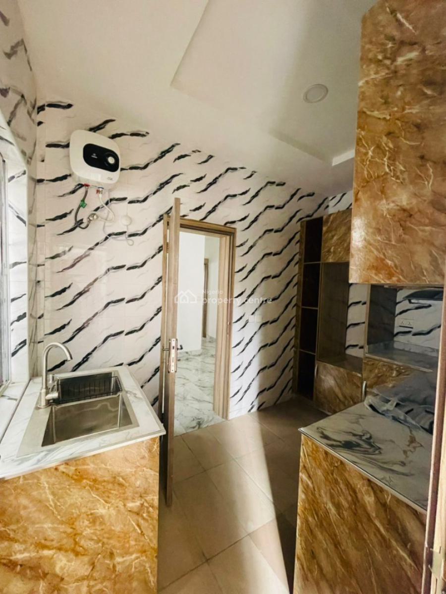 Spacious 2 Bedroom, Mobile Road, Ajah, Lagos, Flat / Apartment for Rent