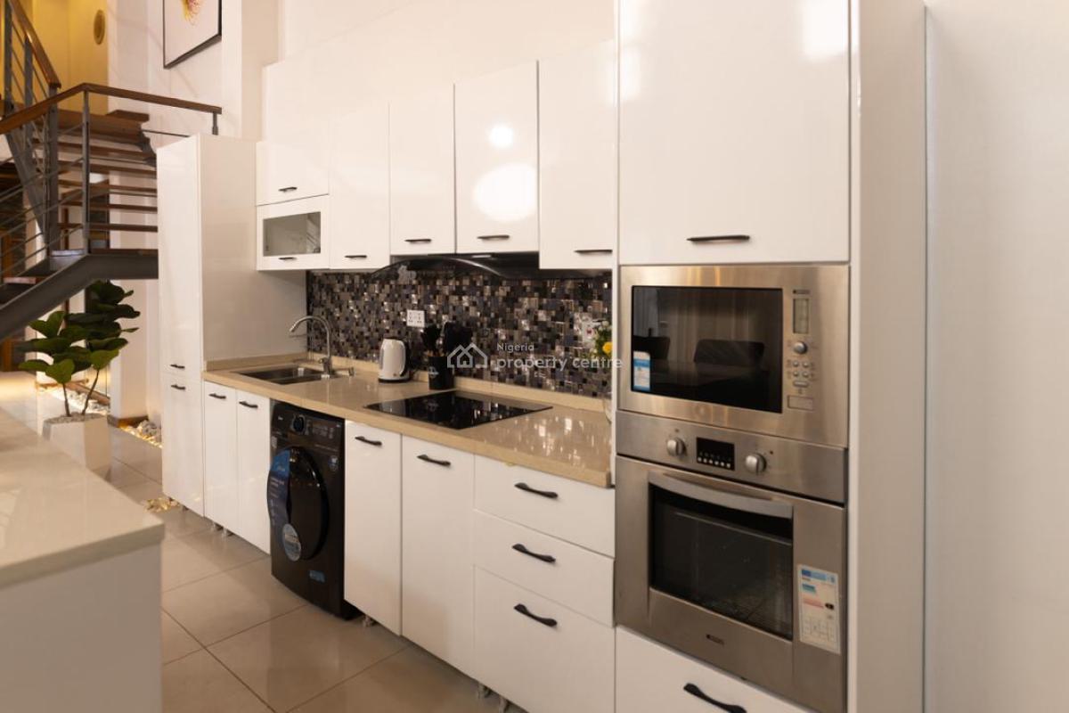 Luxe and Exclusive 2 Bedroom Loft Apartment, Admiralty Way, Lekki Phase 1, Lekki, Lagos, House for Sale