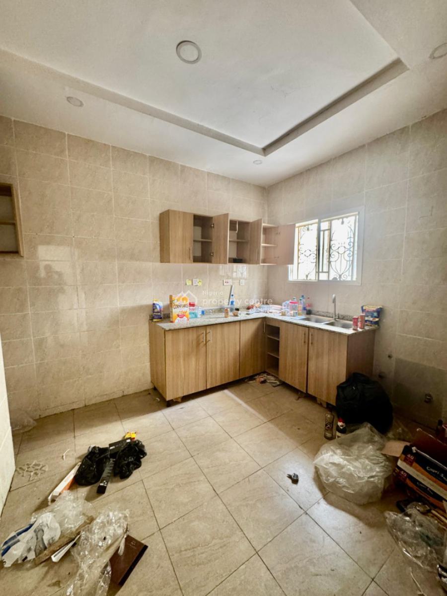 Standard 2 Bedroom Flat, Jahi, Abuja, Flat / Apartment for Rent