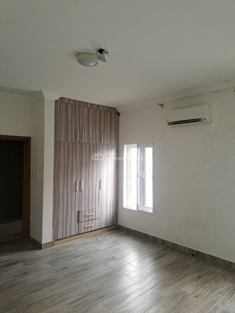 3 Bedroom Flat on The 1st Floor, Banana Island, Ikoyi, Lagos, Flat / Apartment for Rent