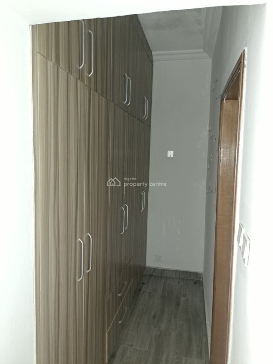 3 Bedroom Flat on The 1st Floor, Banana Island, Ikoyi, Lagos, Flat / Apartment for Rent