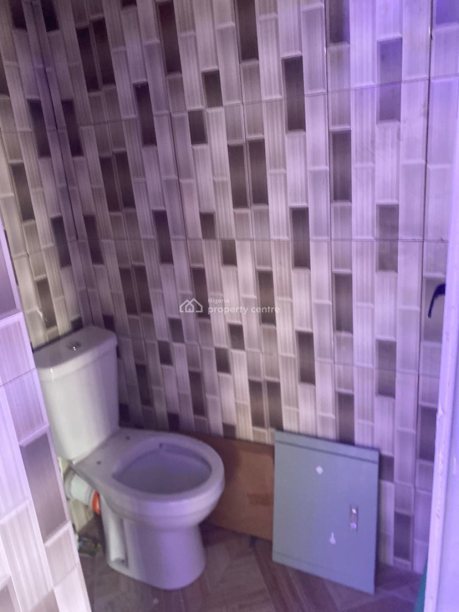 Luxury 2 Bedroom Flat with Best Proximity and Lovely Kitchen, Iponri, Surulere, Lagos, Flat / Apartment for Rent