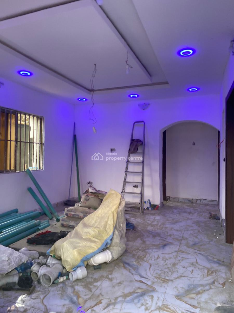 Luxury 2 Bedroom Flat with Best Proximity and Lovely Kitchen, Iponri, Surulere, Lagos, Flat / Apartment for Rent