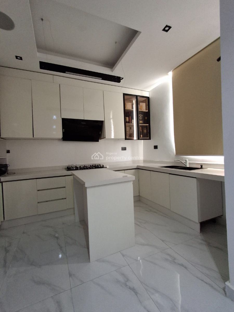 Newly Built 2 Bedroom Apartment with Spacious Rooms, Freedom Way, Lekki Phase 1, Lekki, Lagos, Block of Flats for Sale