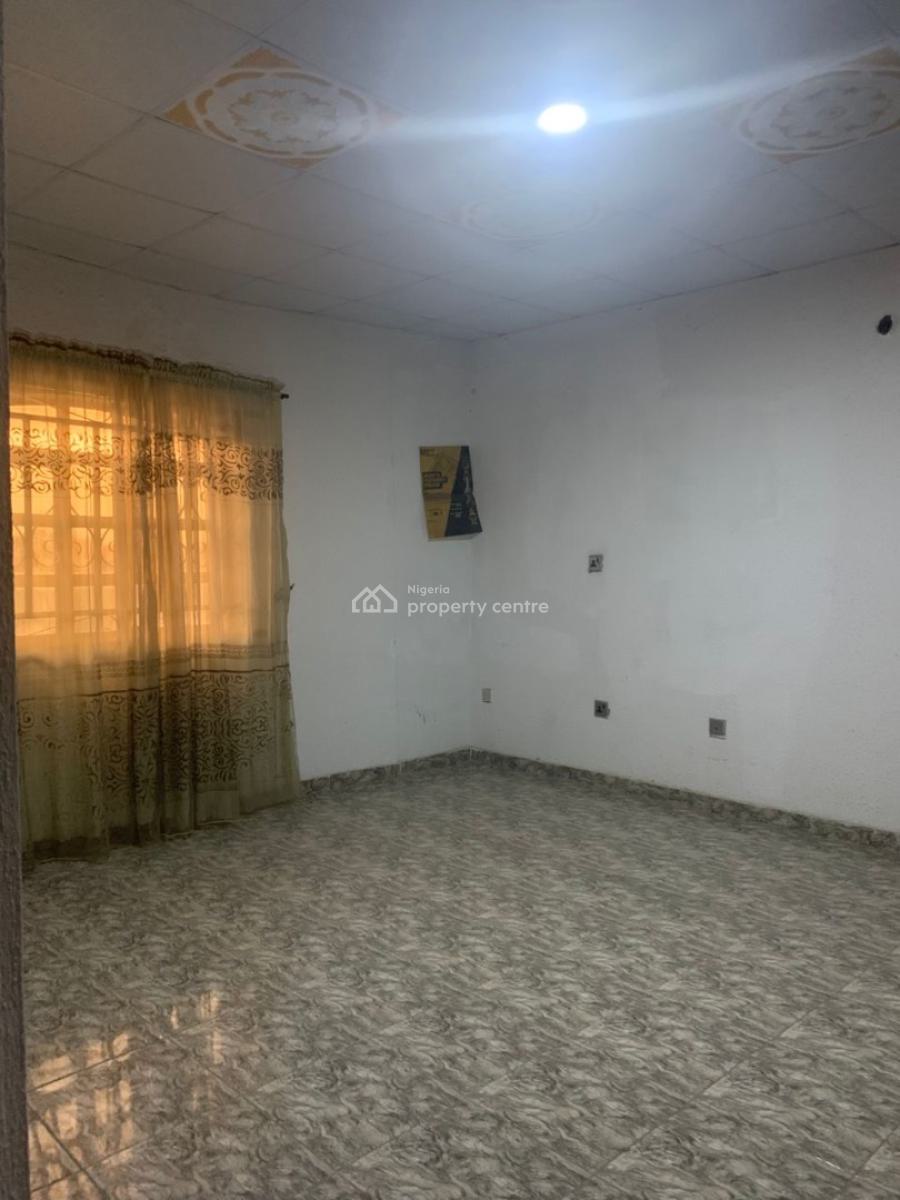 Well Maintained 3bedroom Apartment, Surulere, Surulere, Lagos, Flat / Apartment for Rent