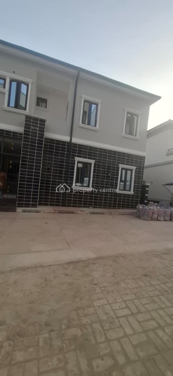 Luxury 4 Bedroom Terrace Duplex with Bq, Guzape District, Abuja, Terraced Duplex for Rent
