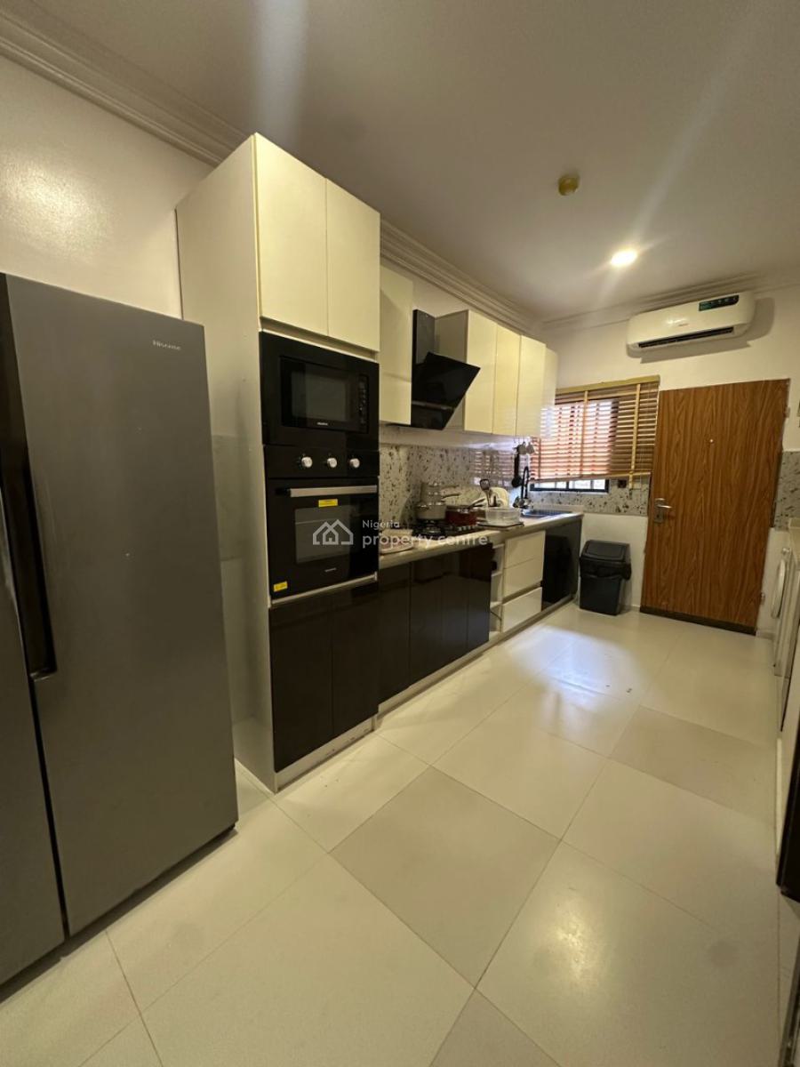 Well-furnished 2-bedroom Apartment with Swimming Pool, Banana Island, Ikoyi, Lagos, Flat / Apartment for Rent