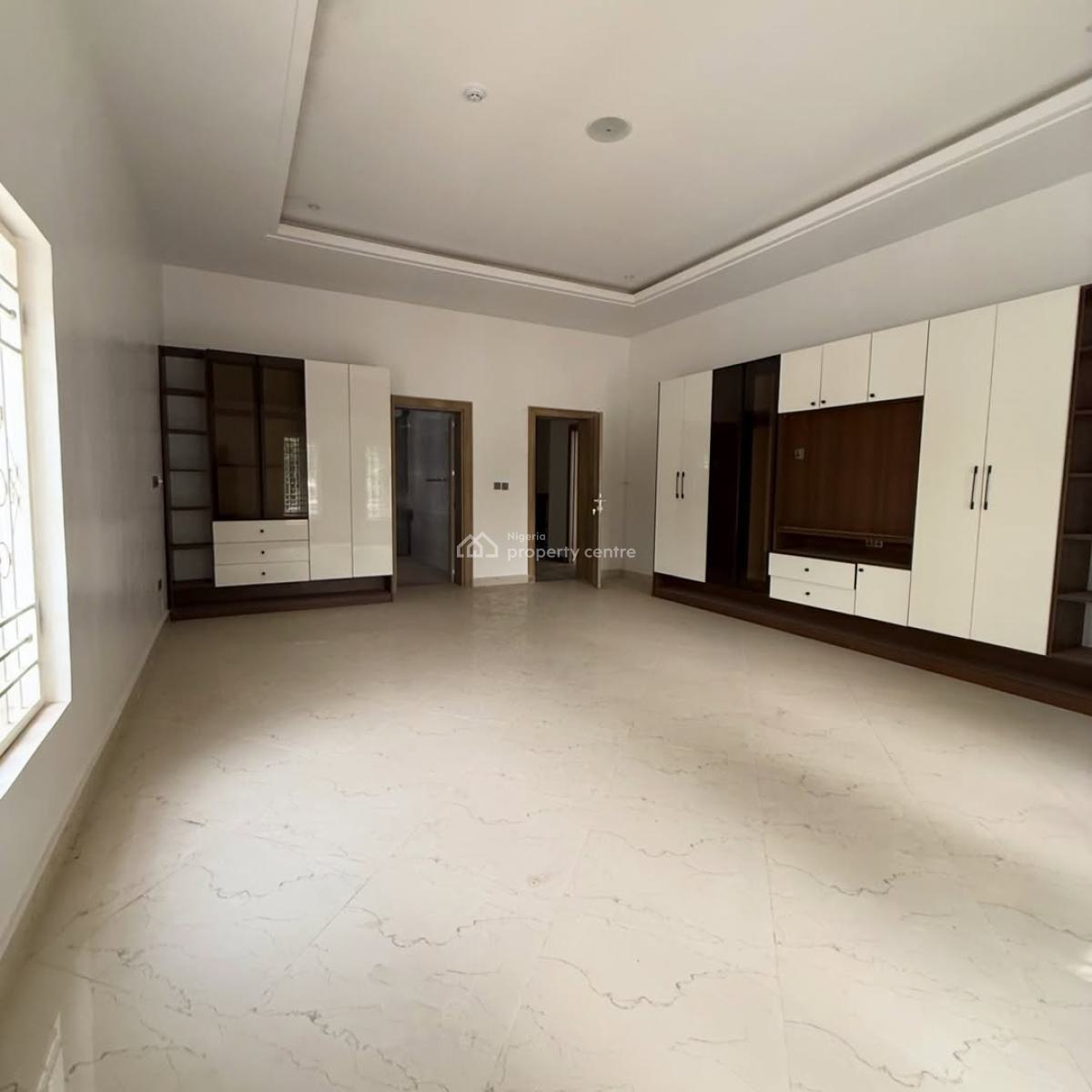 7 Bedroom Detached Home on 1500sqm with a 2 Bedroom Guest Chalet & 3bq, Jabi, Abuja, Detached Duplex for Sale