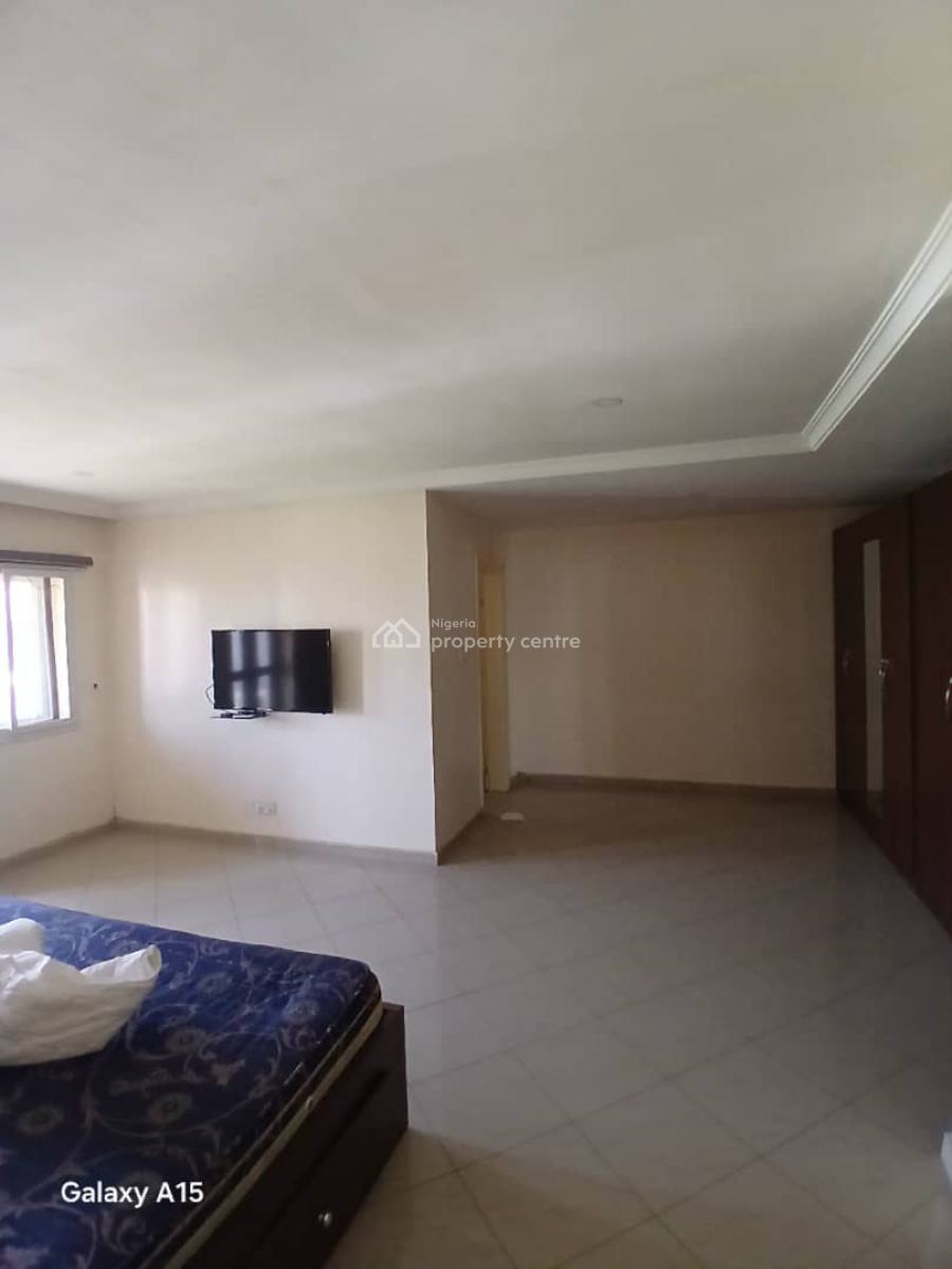 a Fully Furnished & Serviced 4-bedroom Terrace Duplex + 1 Bq., Apo-gudu District By Ceadercrest Hospital., Apo, Abuja, Terraced Duplex for Rent