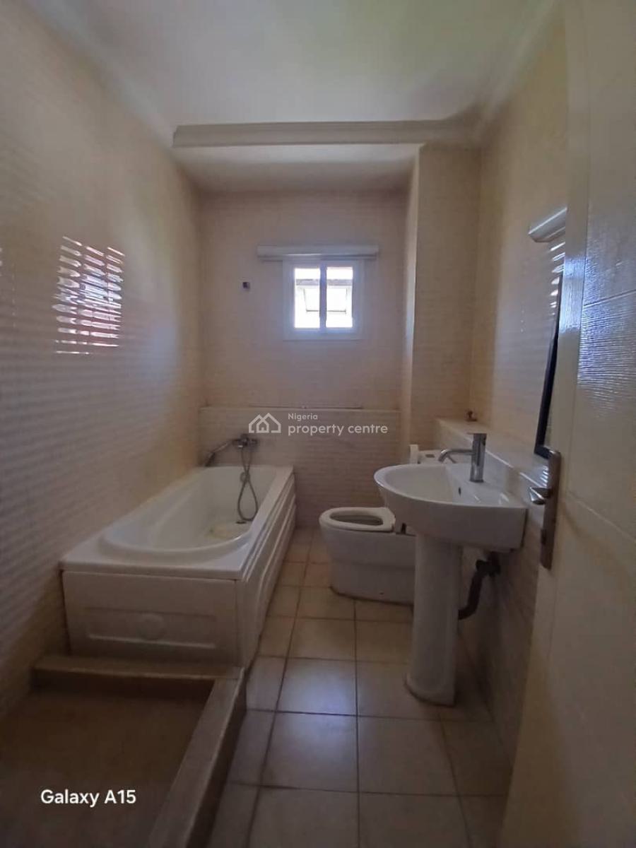 a Fully Furnished & Serviced 4-bedroom Terrace Duplex + 1 Bq., Apo-gudu District By Ceadercrest Hospital., Apo, Abuja, Terraced Duplex for Rent