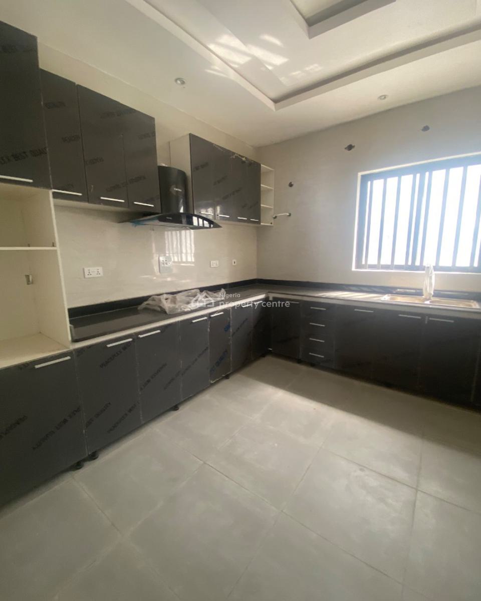 Spacious 4 Bedroom Semi-detached Duplex, Ologolo, Lekki, Lagos, Detached Duplex for Sale