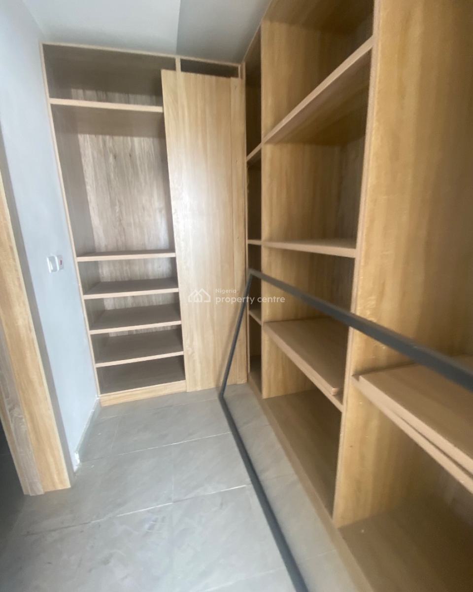 Spacious 4 Bedroom Semi-detached Duplex, Ologolo, Lekki, Lagos, Detached Duplex for Sale