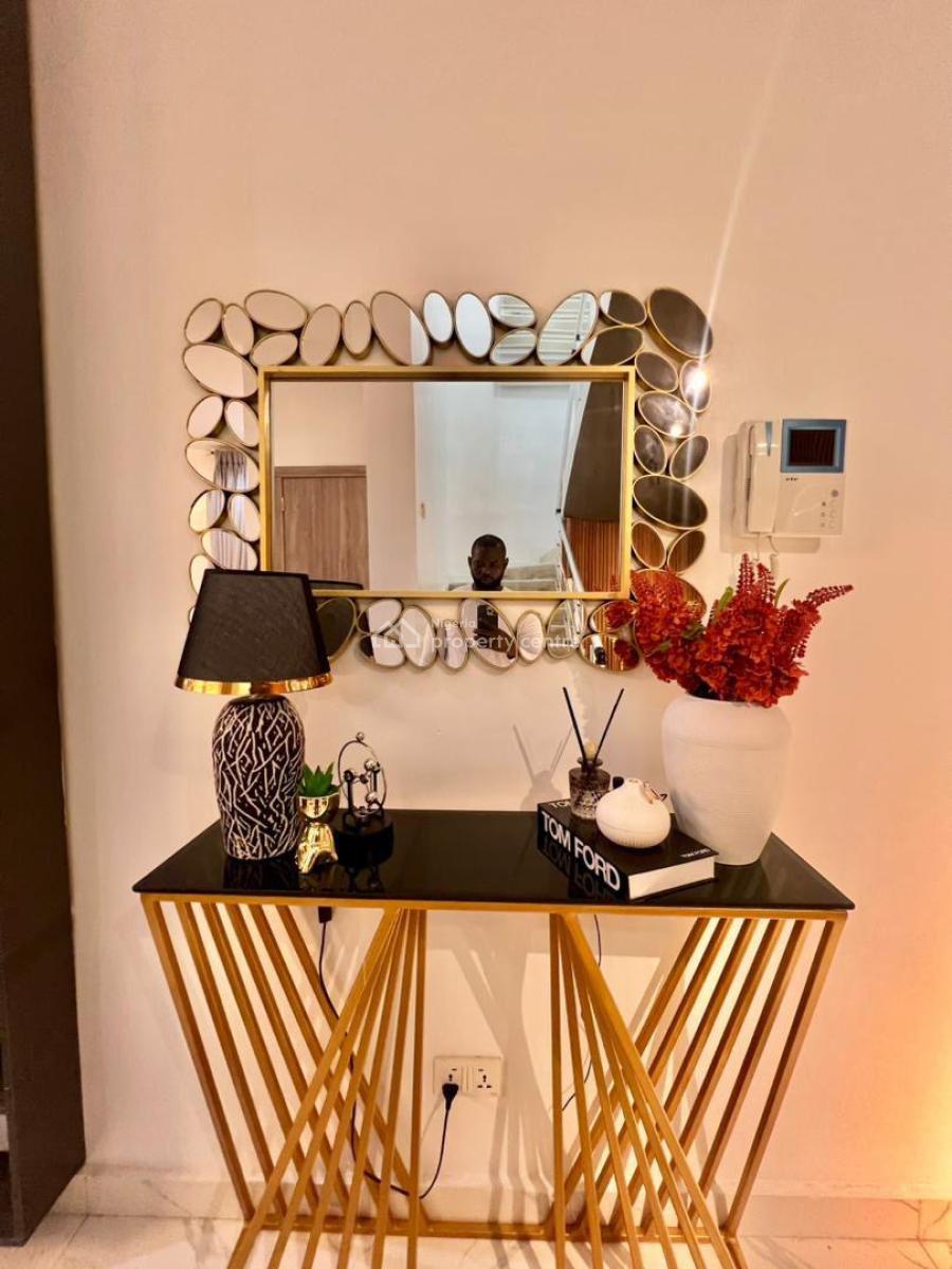 Luxurious and Spacious 4 Bedroom Self Compound with Xbox and Snooker, Ikota Gra, Lekki Phase 2, Lekki, Lagos, House Short Let