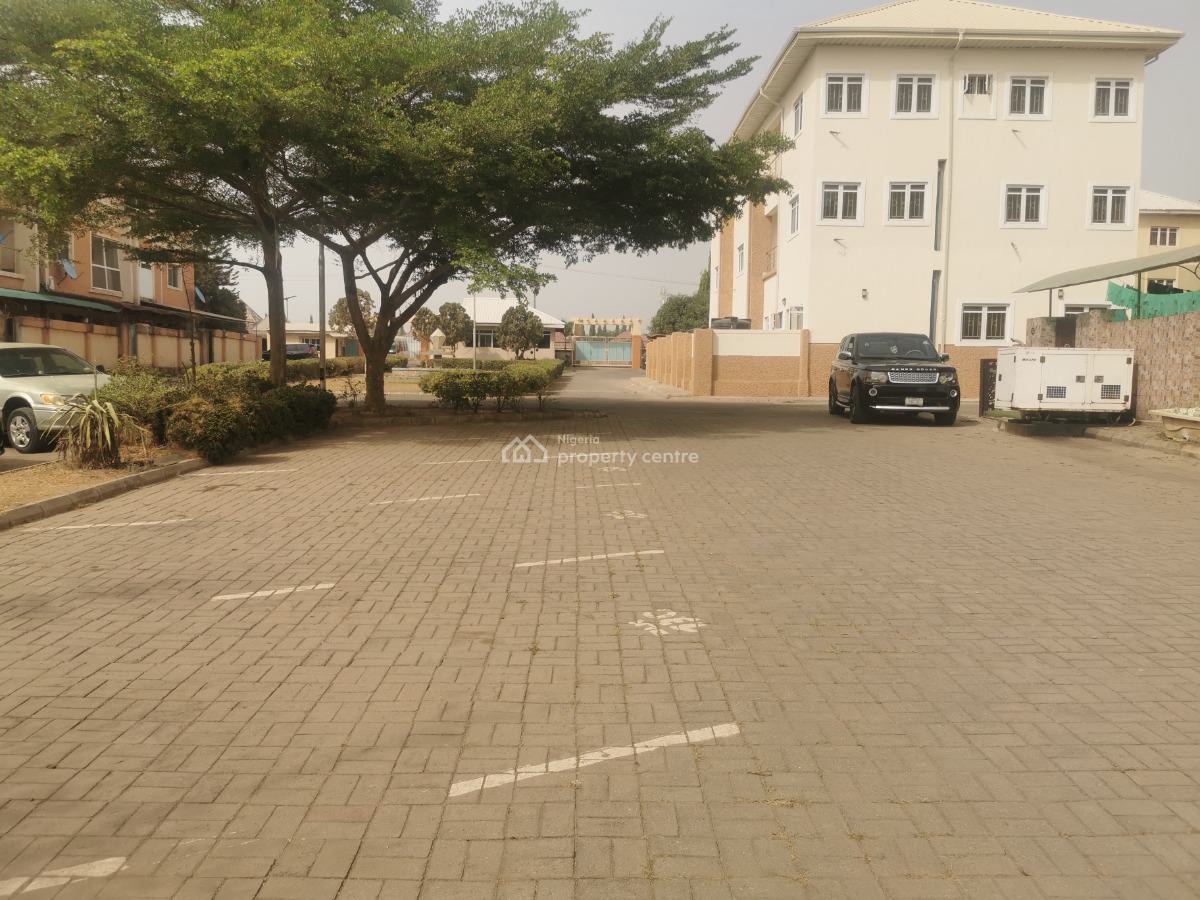 Luxury 3 Bedroom Terraced-duplexe, Bello Kirfi Crescent, Idu Industrial, Abuja, Terraced Duplex for Rent