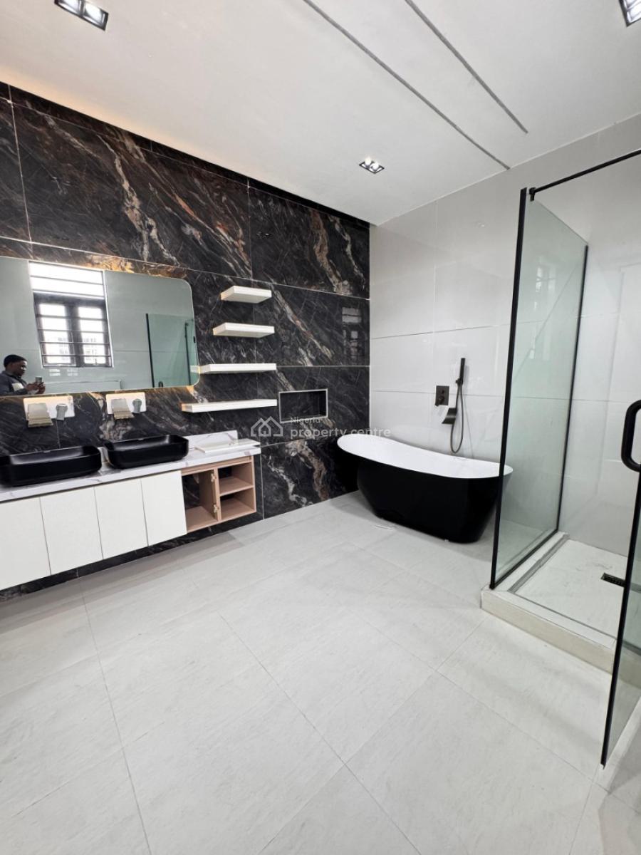 Beautifully Built 5 Bedroom Fully Detached Duplex, Lekki Phase 1, Lekki, Lagos, Detached Duplex for Sale