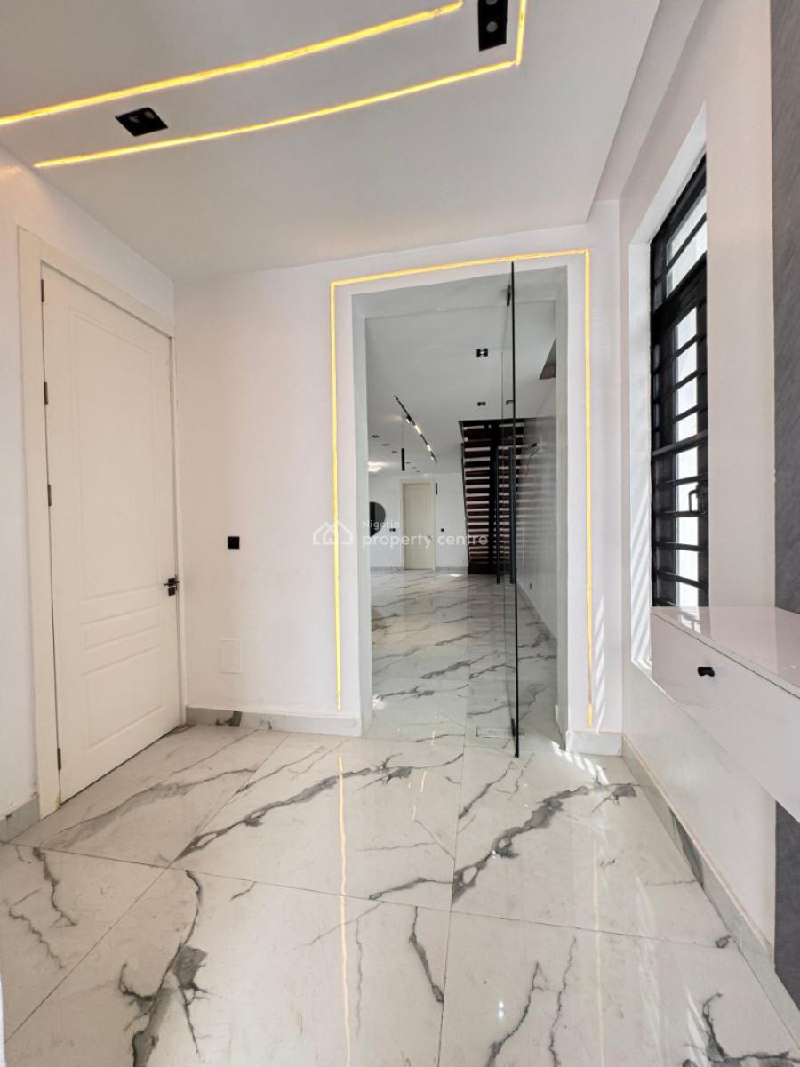 Beautifully Built 5 Bedroom Fully Detached Duplex, Lekki Phase 1, Lekki, Lagos, Detached Duplex for Sale