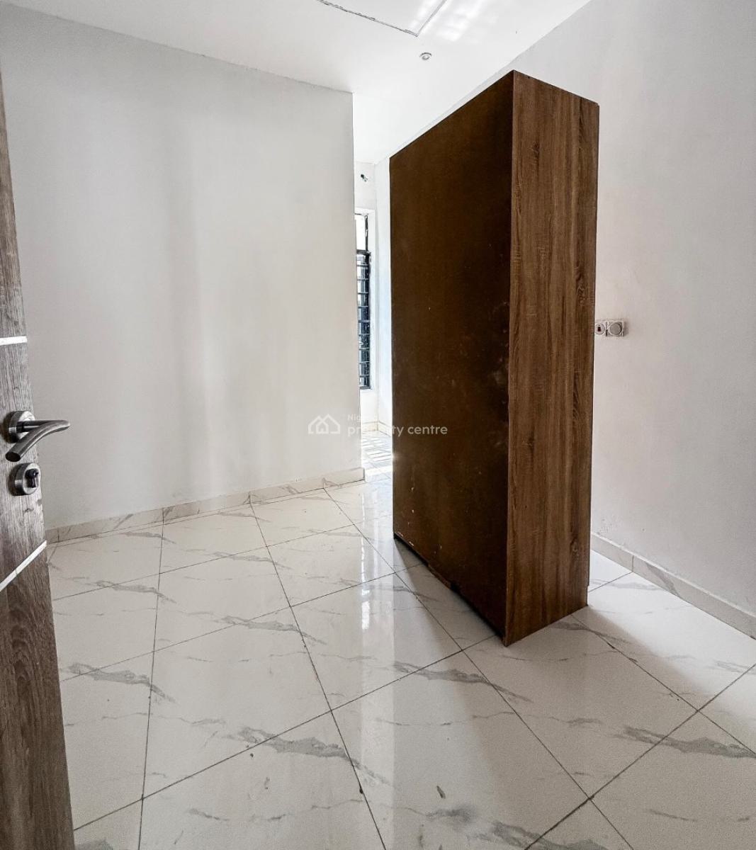 Lovely 4 Bedroom Terrace Duplex with Bq, Ikota, Lekki, Lagos, Terraced Duplex for Sale