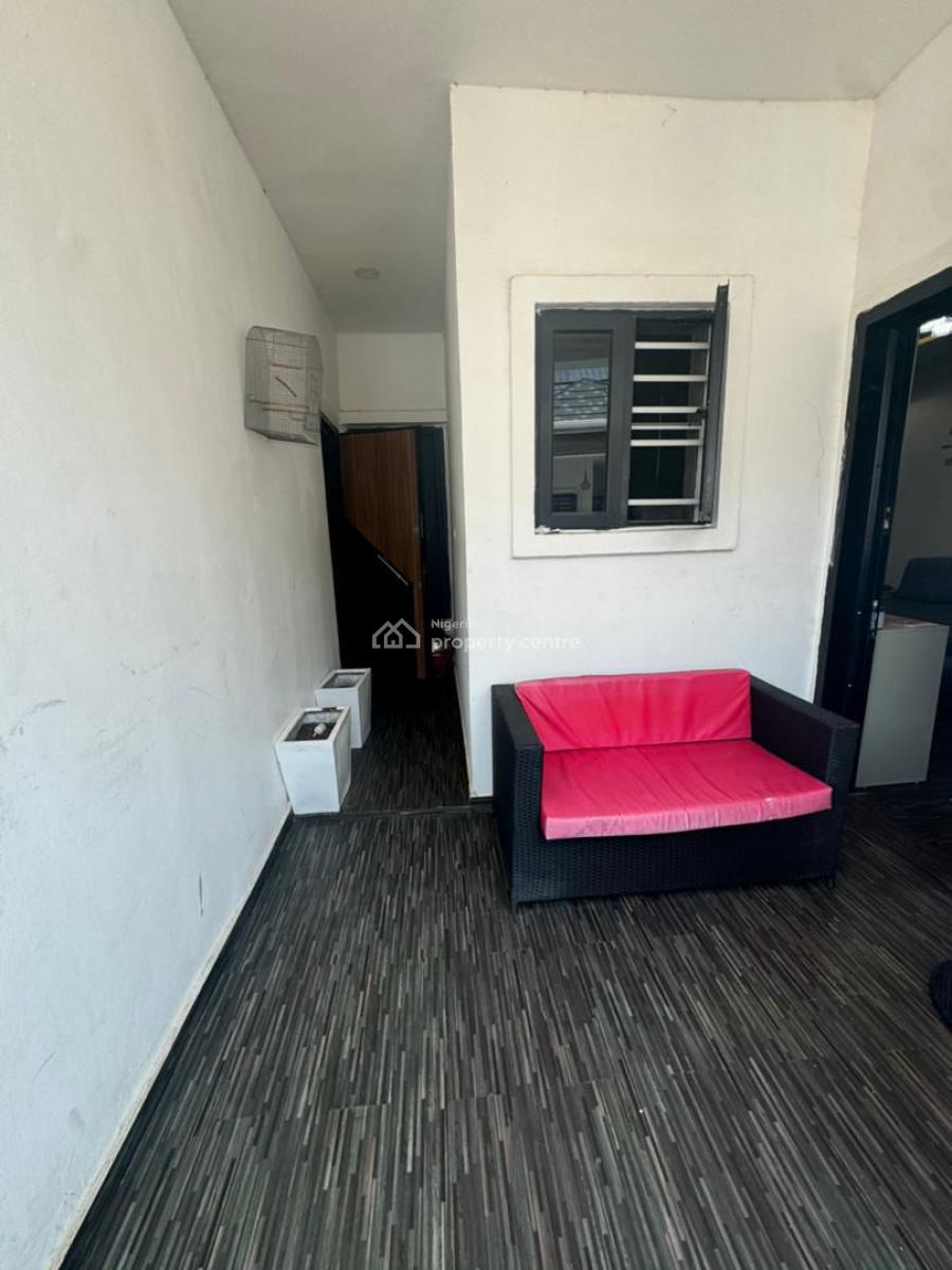 Distress 4 Bedroom Terrace Duplex with Bq in a Serviced Estate, Orchid Road, Lekki, Lagos, Terraced Duplex for Sale