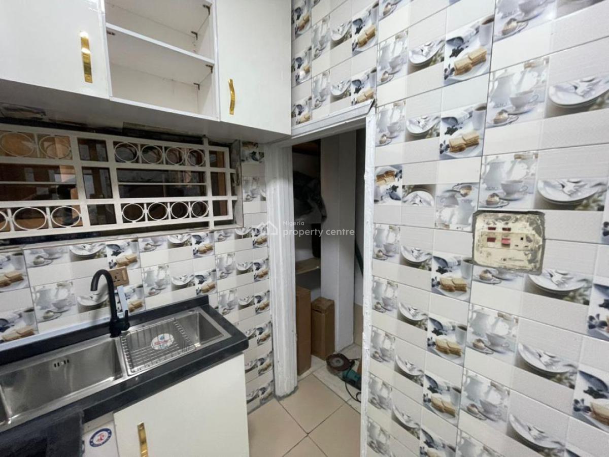 Fully Furnished 3 Bedroom Flat with a Room Bq, Victoria Island (vi), Lagos, Flat / Apartment for Rent