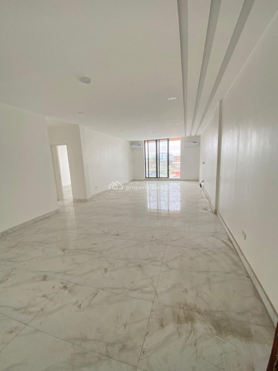 Luxury 2bedroom Serviced Apartment with Rooftop Pool, Elevator and Gym, Lekki Phase 1, Lekki, Lagos, Flat / Apartment for Sale