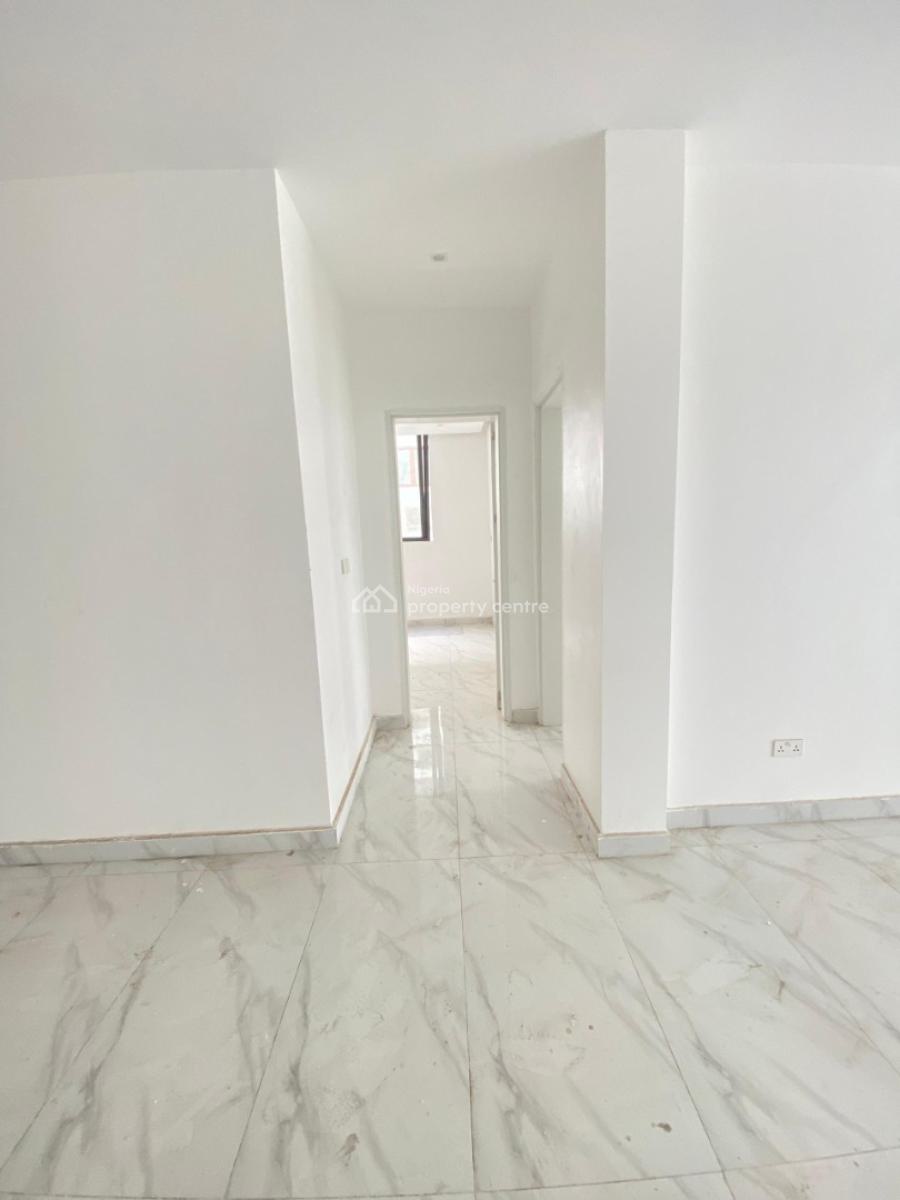 Luxury 2bedroom Serviced Apartment with Rooftop Pool, Elevator and Gym, Lekki Phase 1, Lekki, Lagos, Flat / Apartment for Sale