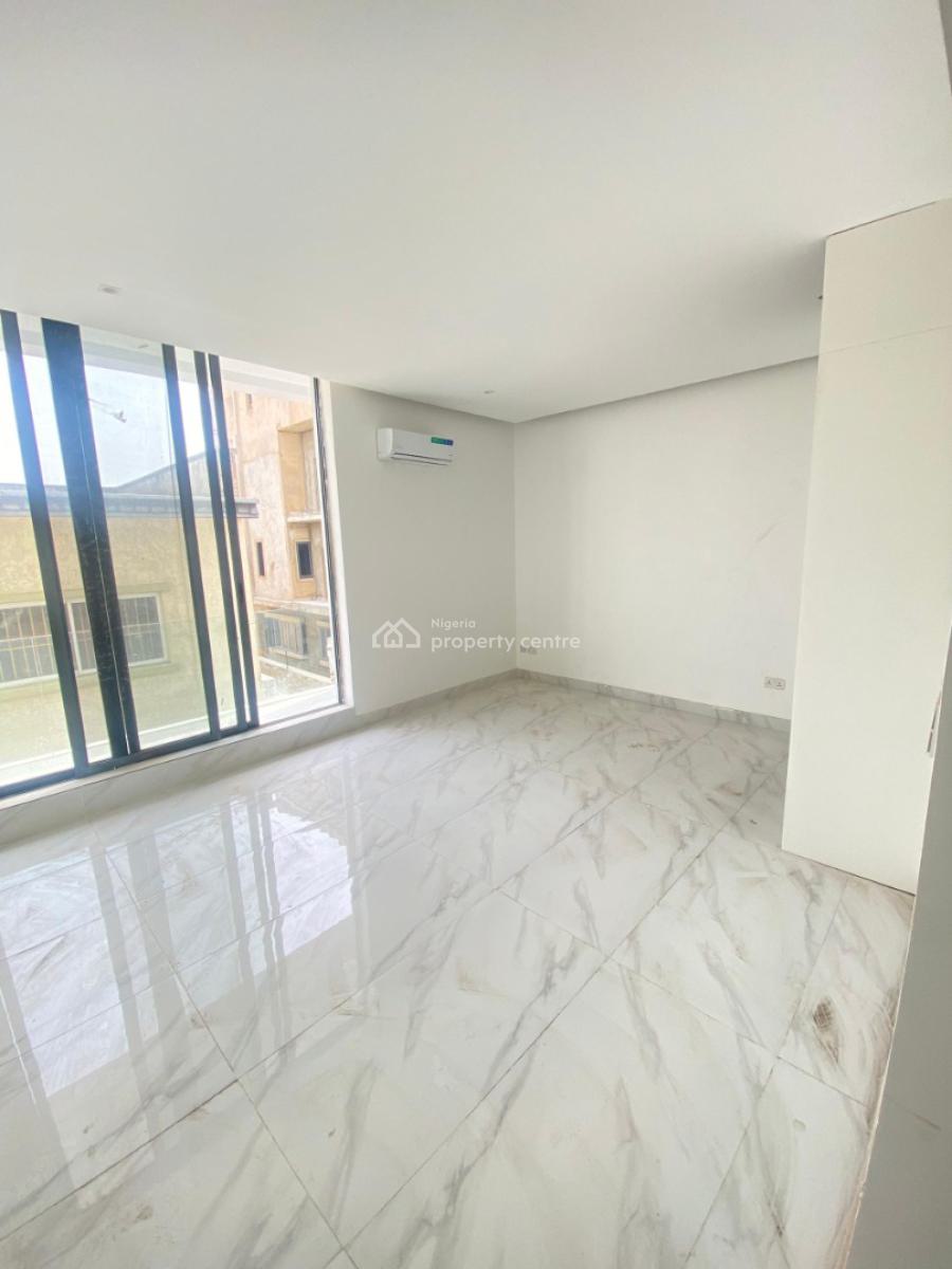 Luxury 2bedroom Serviced Apartment with Rooftop Pool, Elevator and Gym, Lekki Phase 1, Lekki, Lagos, Flat / Apartment for Sale