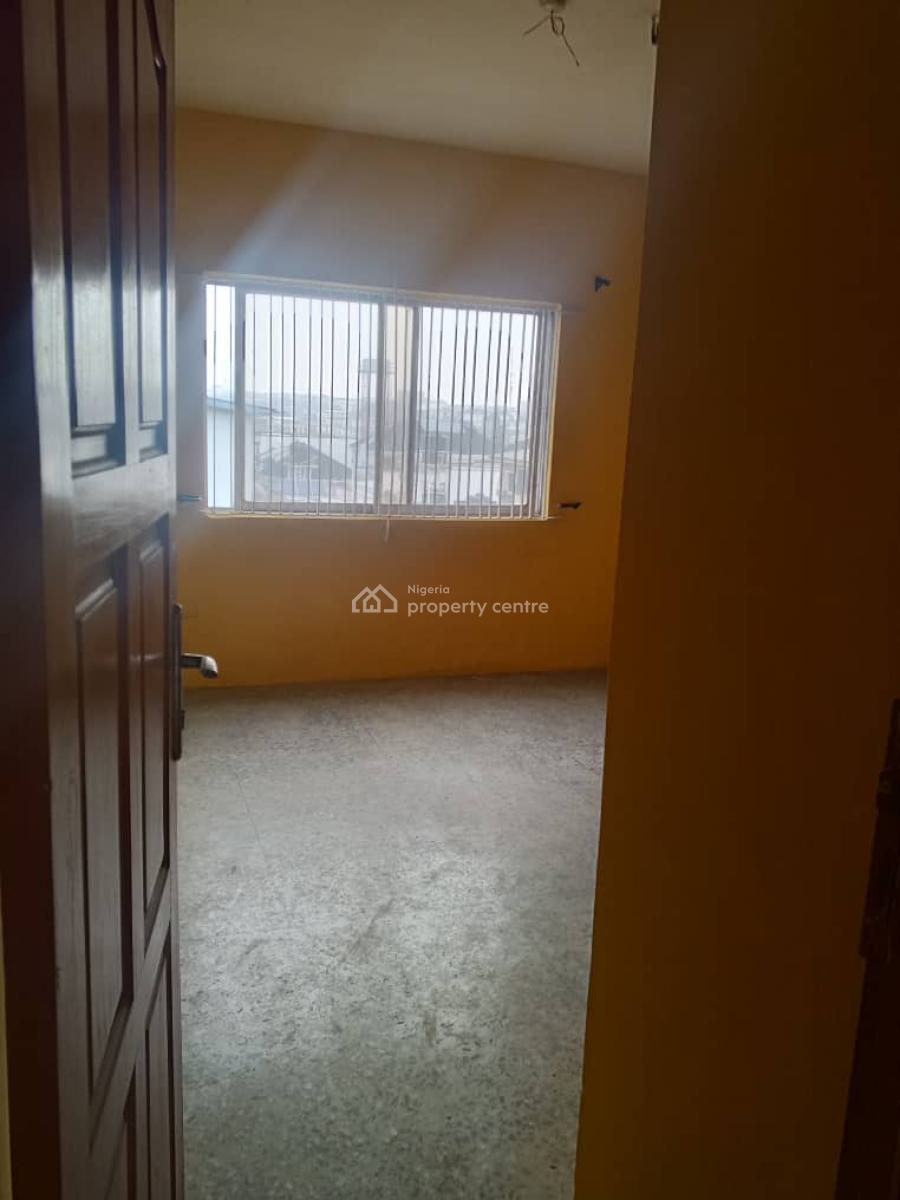 Spacious 4 Bedroom Apartment, Opebi, Ikeja, Lagos, Flat / Apartment for Rent