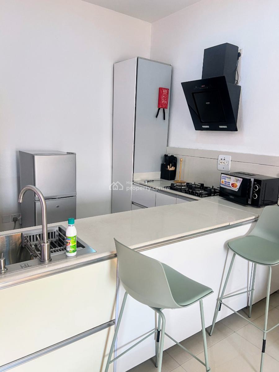 1 Bedroom Apartment, Freedom Way, Lekki Phase 1, Lekki, Lagos, Flat / Apartment Short Let