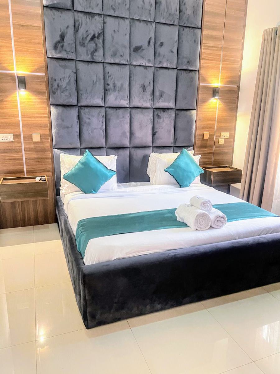 1 Bedroom Apartment, Freedom Way, Lekki Phase 1, Lekki, Lagos, Flat / Apartment Short Let