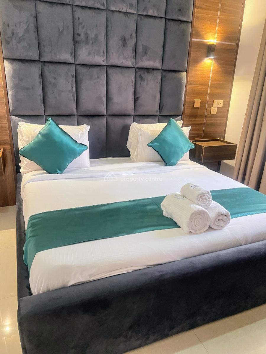 1 Bedroom Apartment, Freedom Way, Lekki Phase 1, Lekki, Lagos, Flat / Apartment Short Let