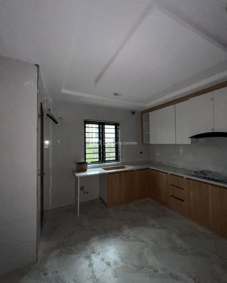 Beautifully Built 4 Bedroom Terrace Duplex with Bq, Osapa, Lekki, Lagos, Terraced Duplex for Rent