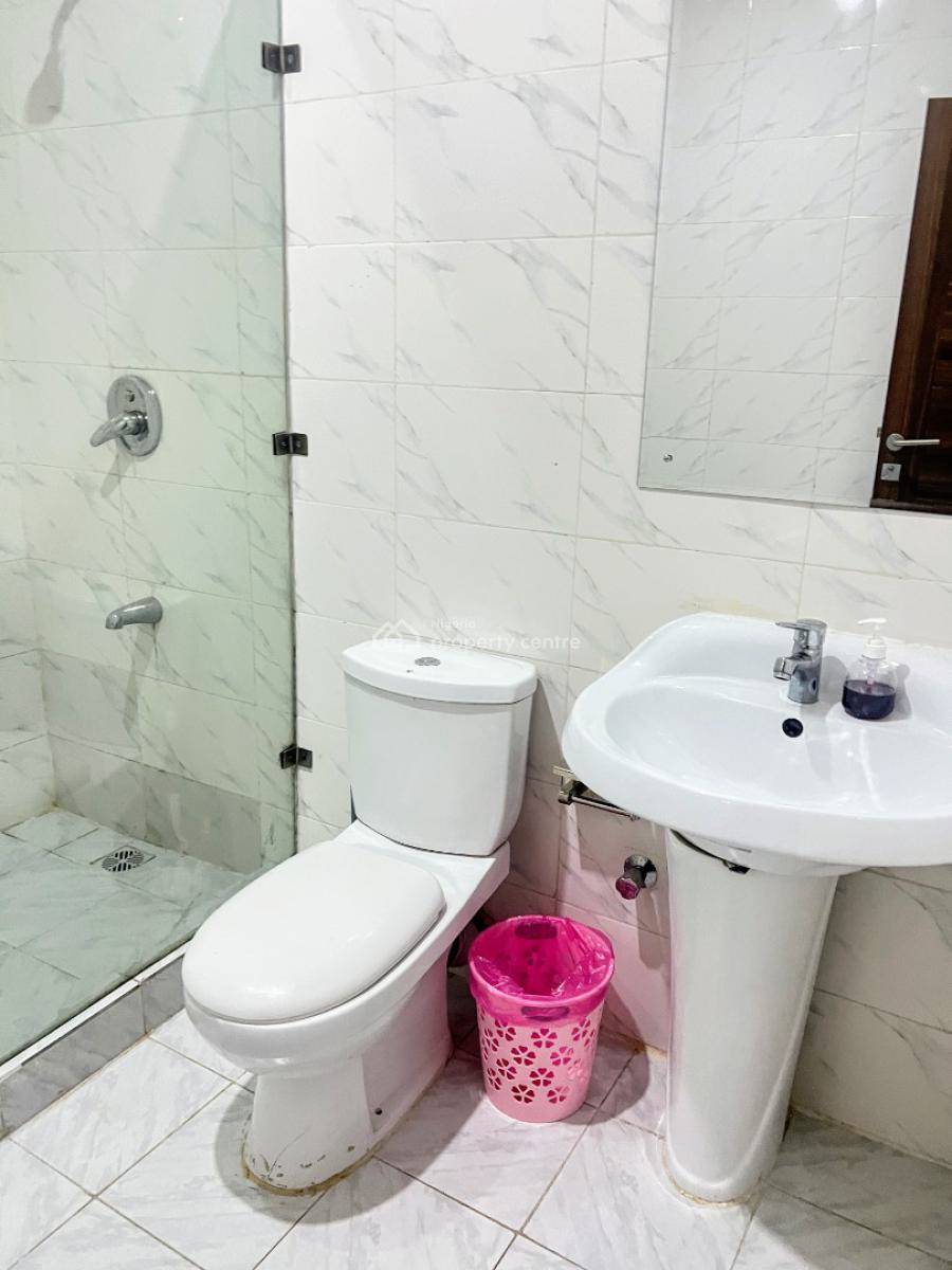 Vacation Sapphire 1 Bedroom Apartment, Freedom Way, Lekki Phase 1, Lekki, Lagos, Flat / Apartment Short Let