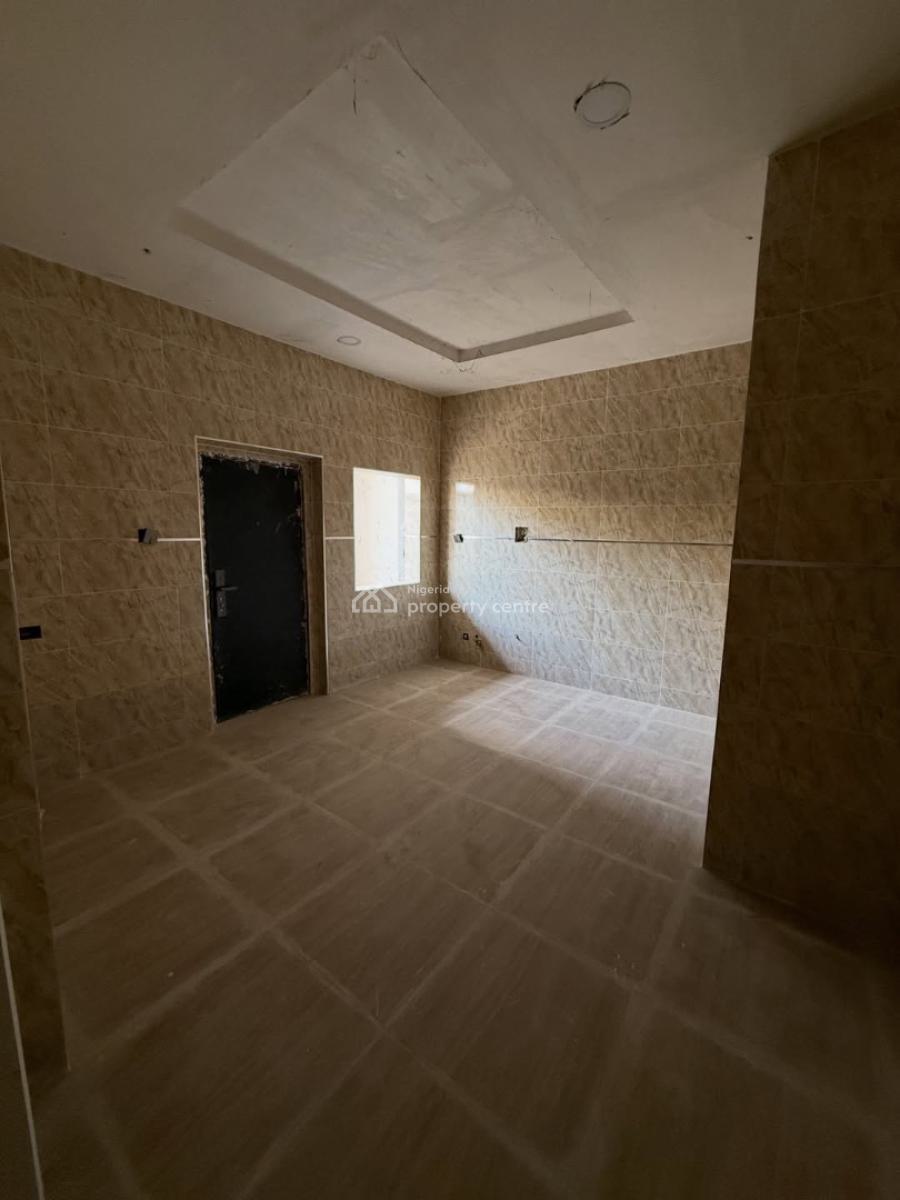 Spacious 3 Bedroom Duplex with Bq, Katampe, Abuja, Terraced Duplex for Sale