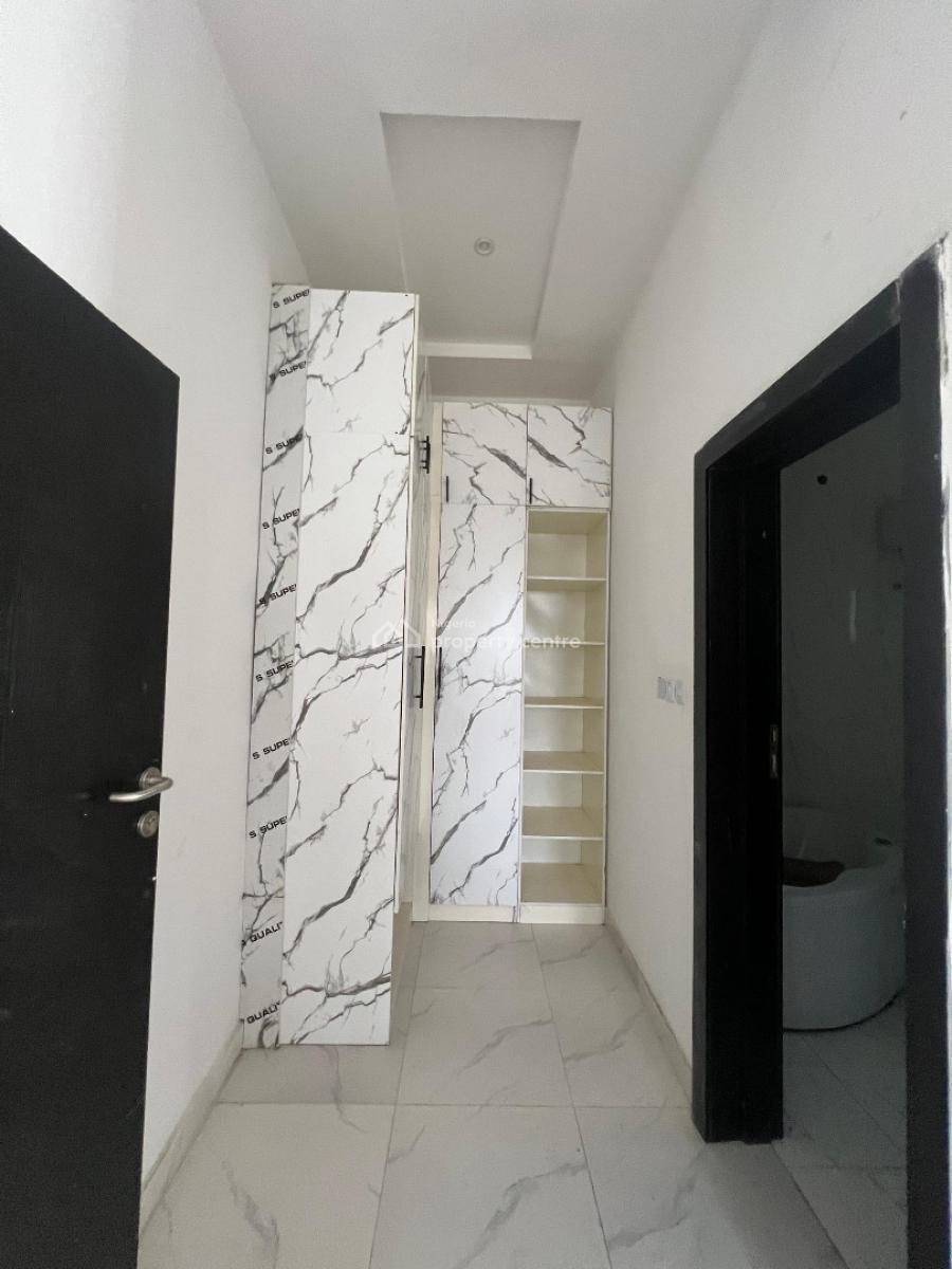 4-bedroom Terrace Duplexs, New Road, Lekki, Lagos, Terraced Duplex for Sale