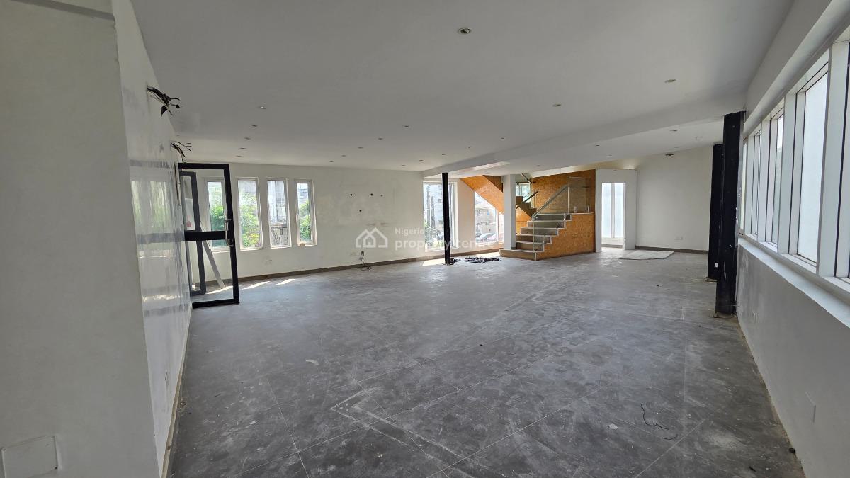 Spacious and Excellently Located Office Space, Lekki Phase 1, Lekki, Lagos, Office Space for Rent