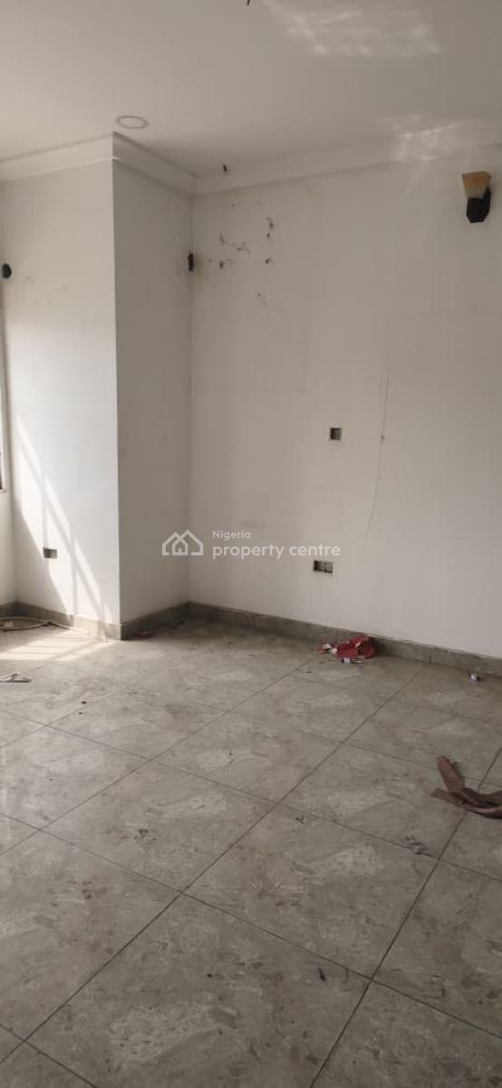 Expansive Five Bedroom Semi Detached Residence in Lekki Phase 1, Lekki Phase 1,lekki ,lagos , Nigeria, Lekki Phase 1, Lekki, Lagos, Semi-detached Duplex for Rent