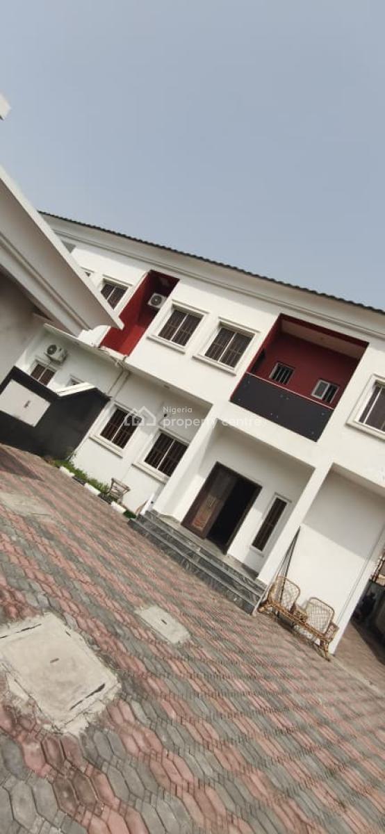 Expansive Five Bedroom Semi Detached Residence in Lekki Phase 1, Lekki Phase 1,lekki ,lagos , Nigeria, Lekki Phase 1, Lekki, Lagos, Semi-detached Duplex for Rent