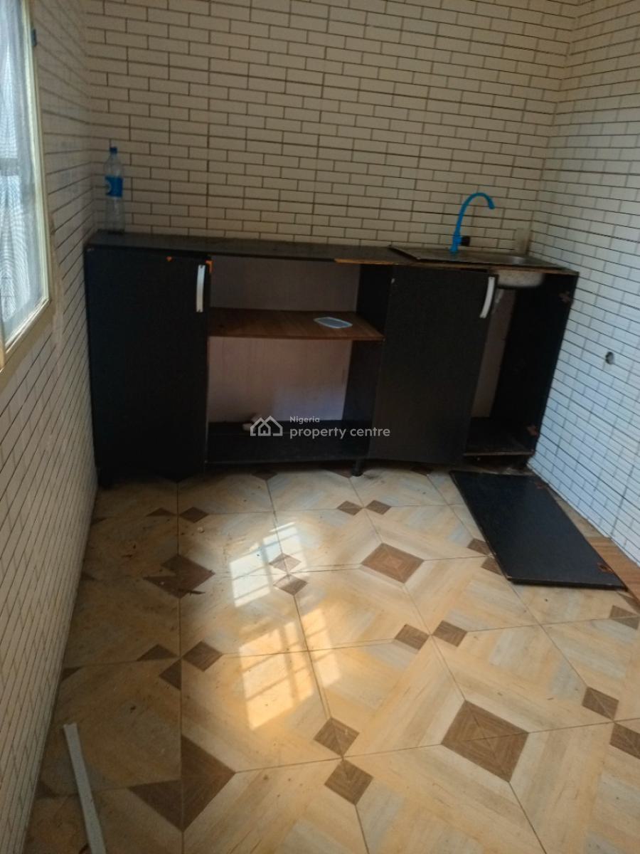 2 Bedroom Flat, 1st Unity Estate, Badore, Ajah, Lagos, Flat / Apartment for Rent