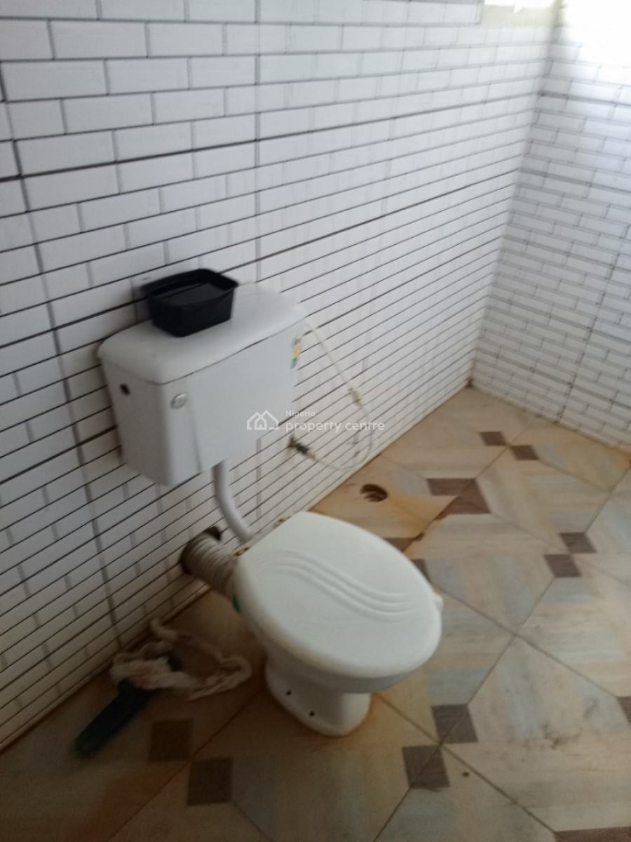 2 Bedroom Flat, 1st Unity Estate, Badore, Ajah, Lagos, Flat / Apartment for Rent