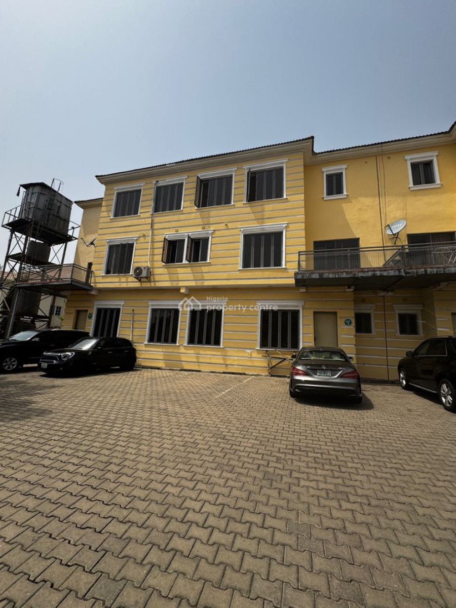 Luxurious 4 Bedroom Serviced & Spacious Terraced Duplex, Pool, Maitama District, Abuja, Terraced Duplex for Rent