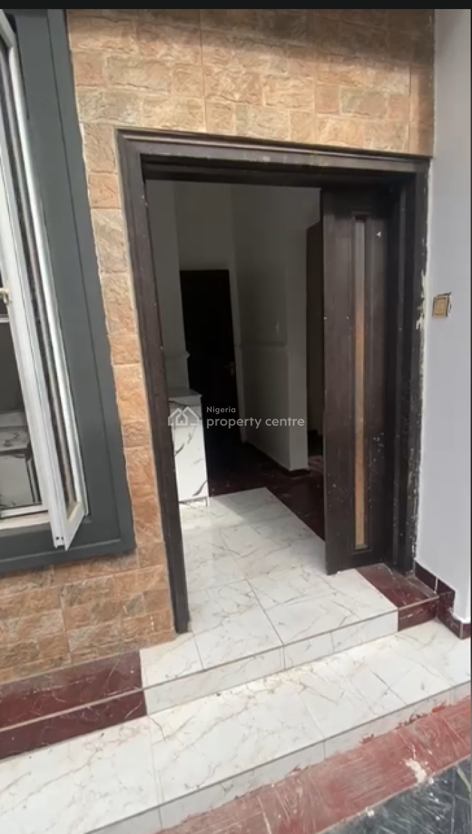 Mini Flat/room and Parlour Apartment, Chevron Drive, Lekki Phase 2, Lekki, Lagos, Mini Flat (room and Parlour) for Rent