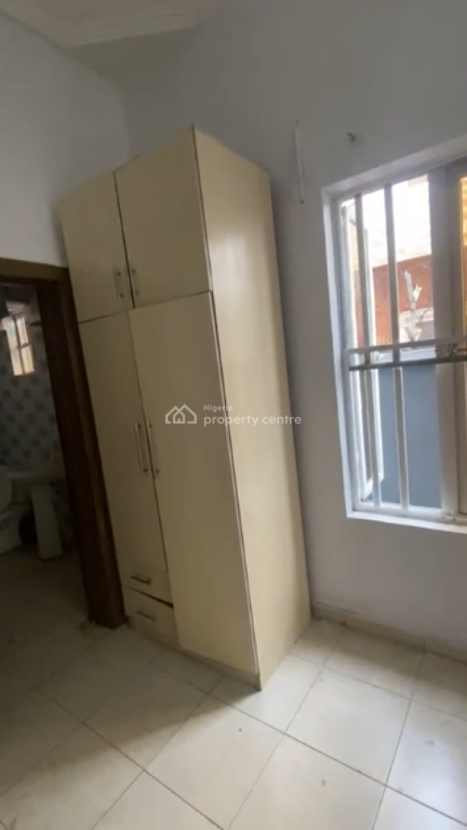 Mini Flat/room and Parlour Apartment, Chevron Drive, Lekki Phase 2, Lekki, Lagos, Mini Flat (room and Parlour) for Rent