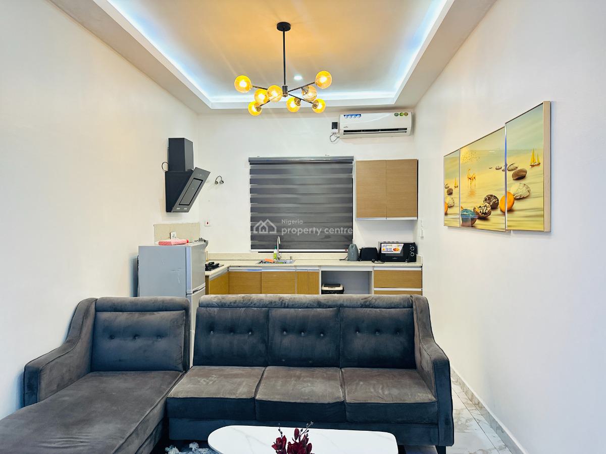 Vacation Moonstone 1 Bedroom Apartment, Freedom Way, Lekki Phase 1, Lekki, Lagos, Flat / Apartment Short Let