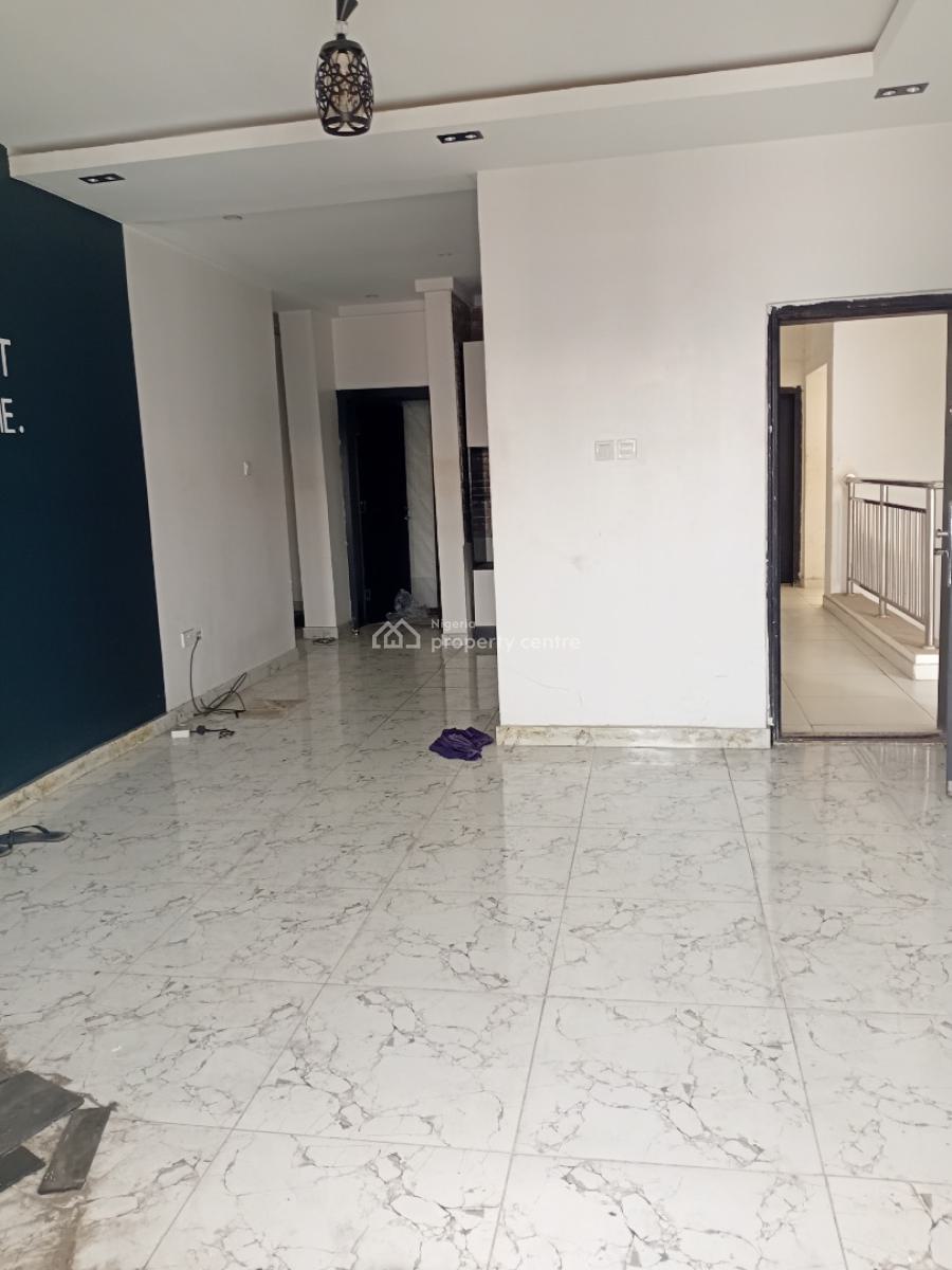 2_bedroom  Flat Apartment, Orchid Road, Lekki, Lagos, Flat / Apartment for Rent