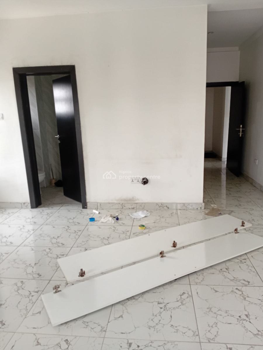 2_bedroom  Flat Apartment, Orchid Road, Lekki, Lagos, Flat / Apartment for Rent