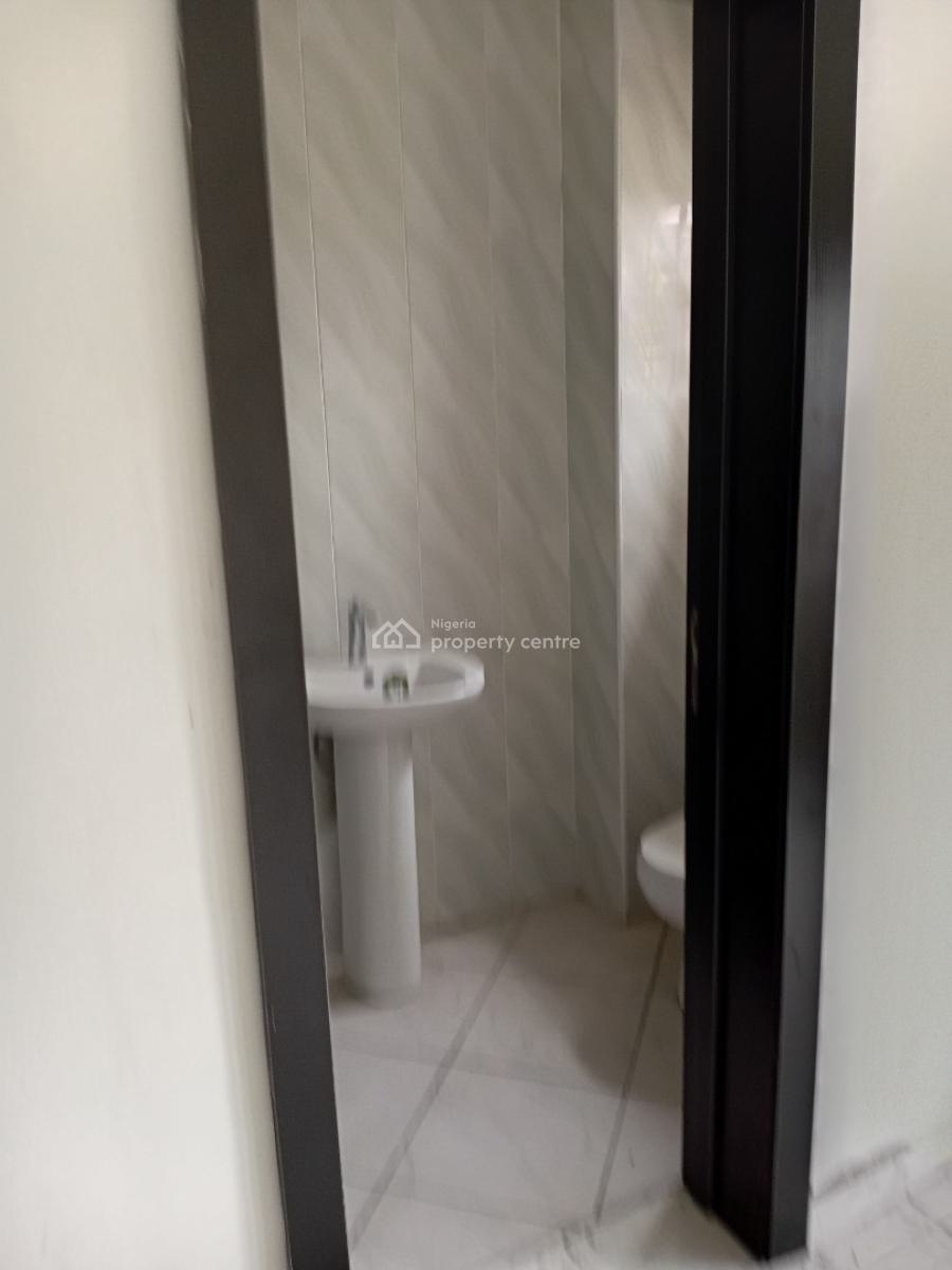 2_bedroom  Flat Apartment, Orchid Road, Lekki, Lagos, Flat / Apartment for Rent